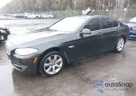 2013 BMW 550I xDrive z USA, uszkodzony, nr VIN WBAFU9C51DDY72547